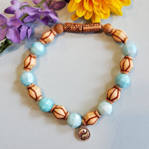 Light Blue & Brown Beads w/ Yin Yang Charm - Bracelet - Stretchy
